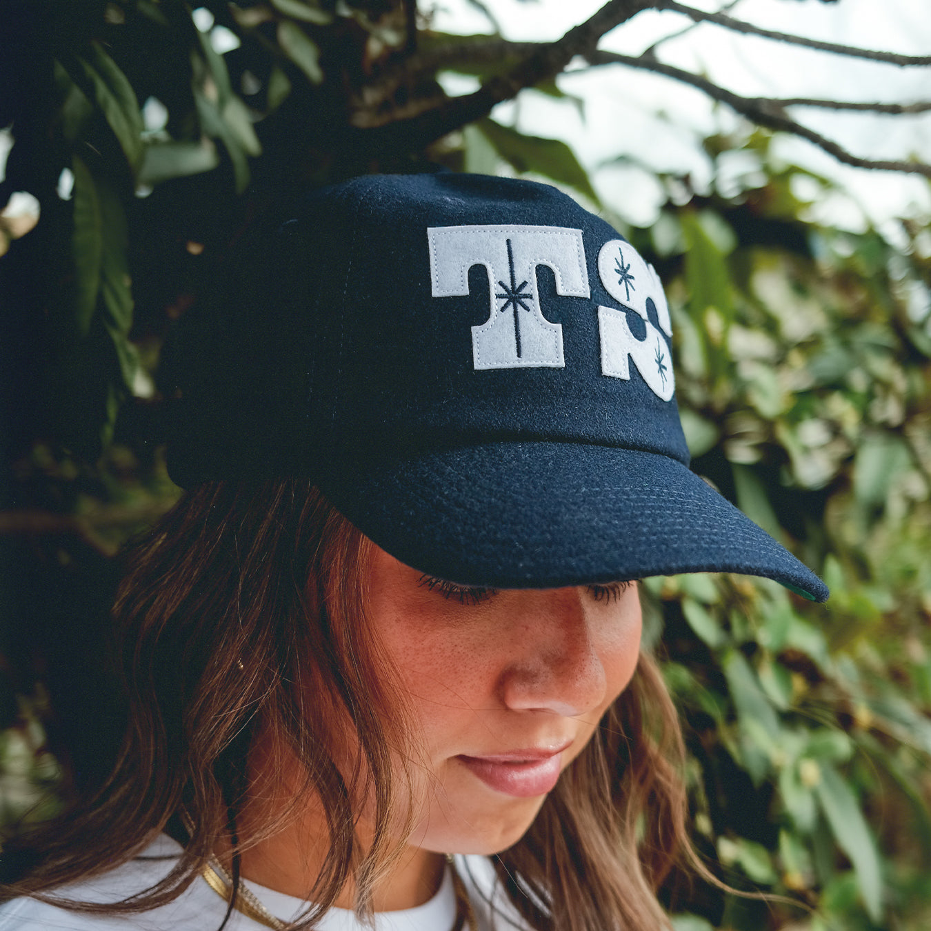 WOODCUT WOOL HAT
